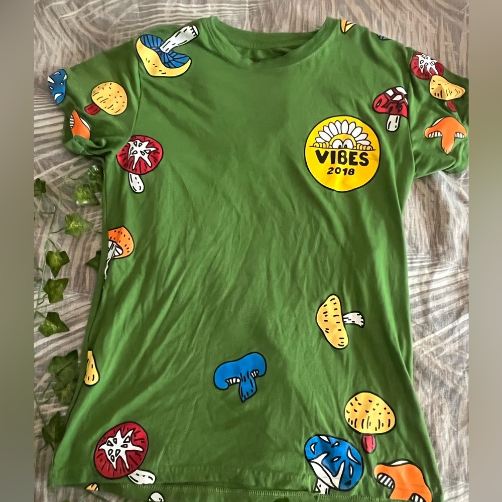 Goodvibes T-shirt